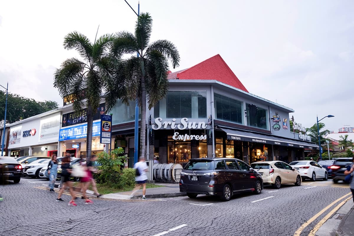 Serangoon Gardens & Chomp Chomp, Serangoon, Singapore