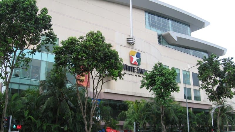 White Sands & Pasir Ris MRT, Pasir Ris, Singapore